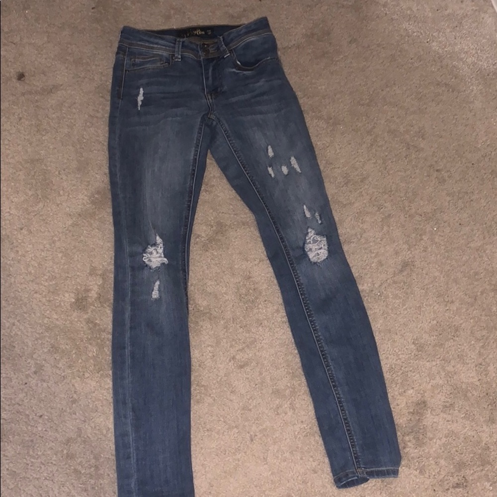 Jeans